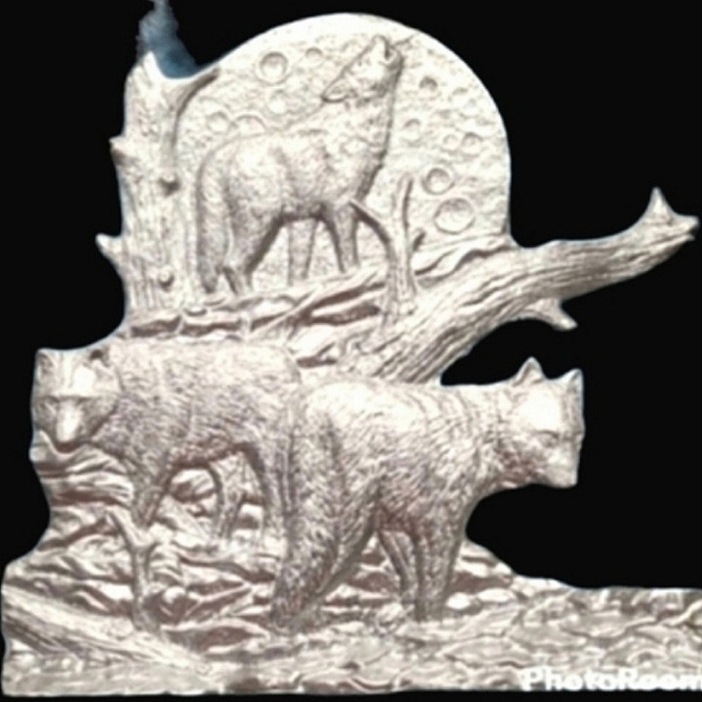 Carson Pewter Creation Vintage Wolves Candle Holder 1994 Signed Detailed